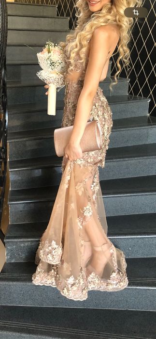 Официална рокля -