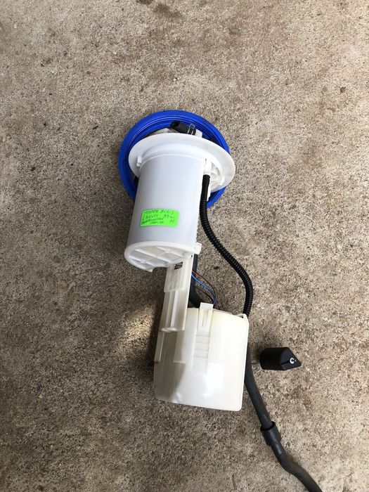 Бензинова помпа за Тойота Аурис 1.33vvti-99кс 2010-2012г