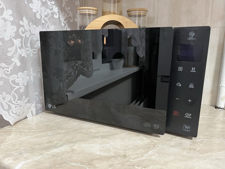 Микроволновая печь