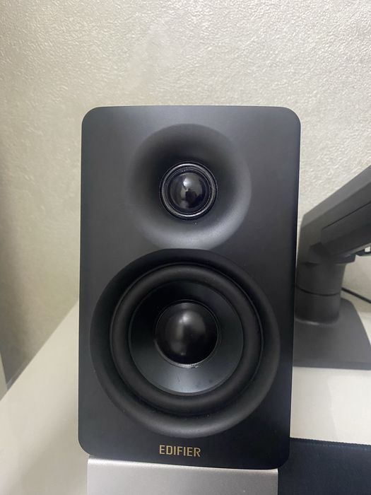 Колонки Edifier m60