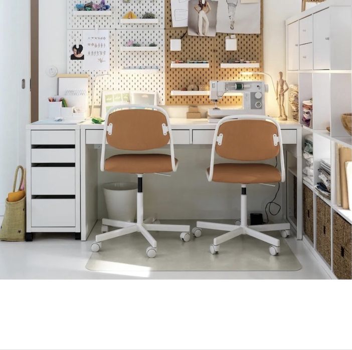Стол письменный IKEA Микке