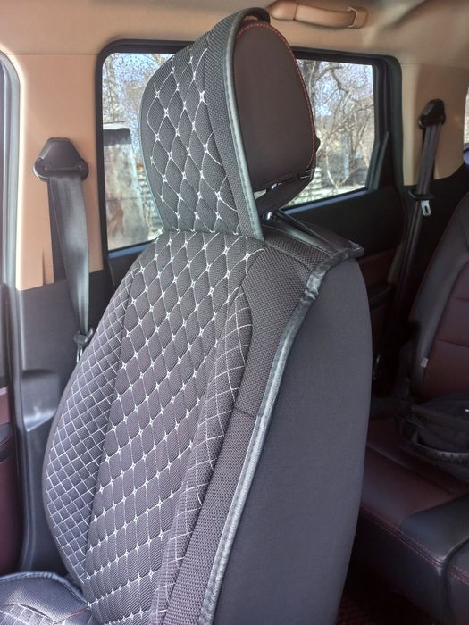 Продам чехлы б/у