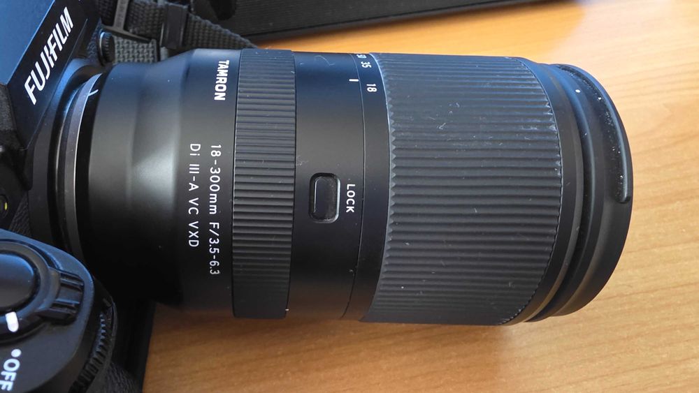 Фотоапарат Fujifilm X-H2-гаранция до 20.1.2027 с обектив Tamron 18-300