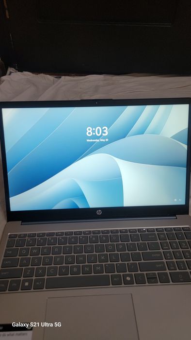 HP Noutbuk yangi