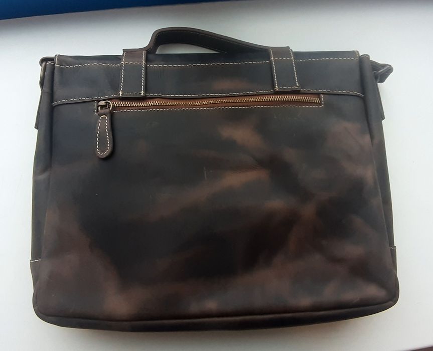 Портфель кожаный