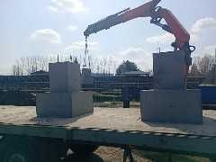 Услуги с Камиони с Кранове,Услуги с автокранове.