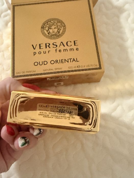 Versace pour femme oud oriental