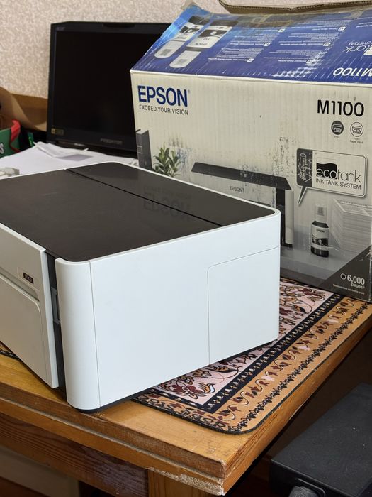 Срочно продаю принтер Epson 1100