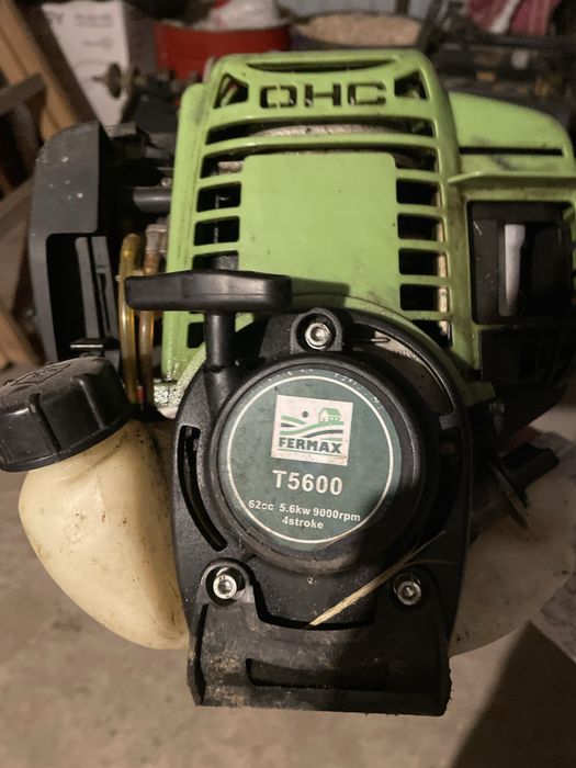 Vand motocoasa 4 timpi