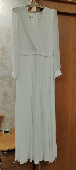 Продам женское платье