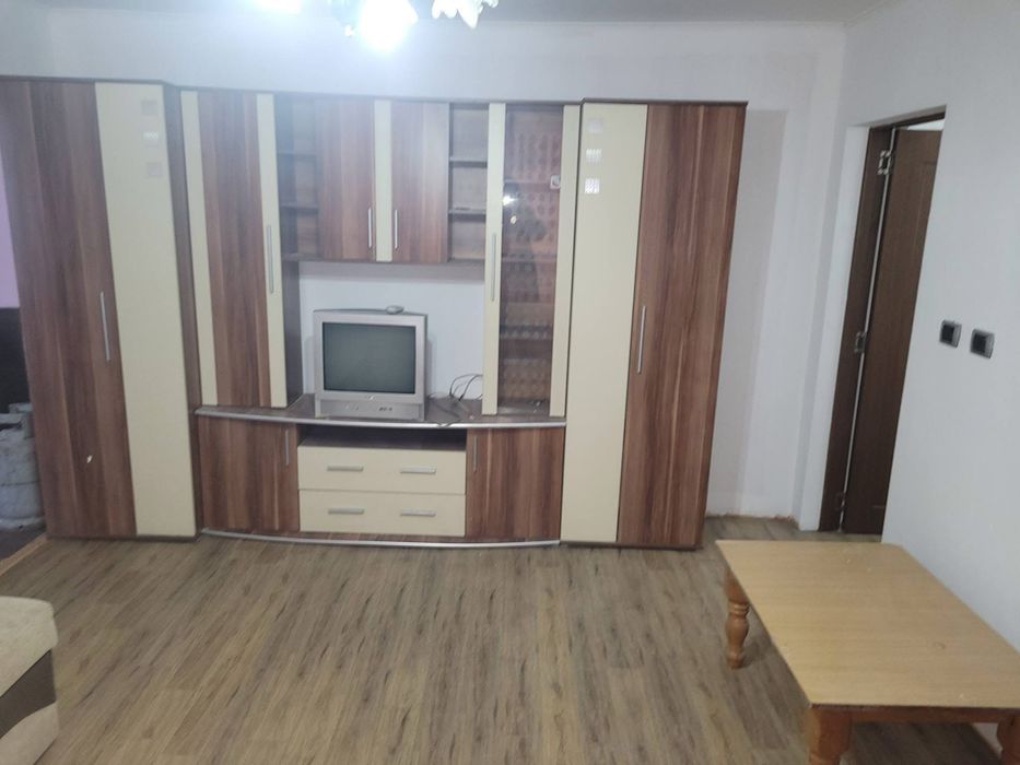 Apartament cu 2 camere, bloc renovat in 2025