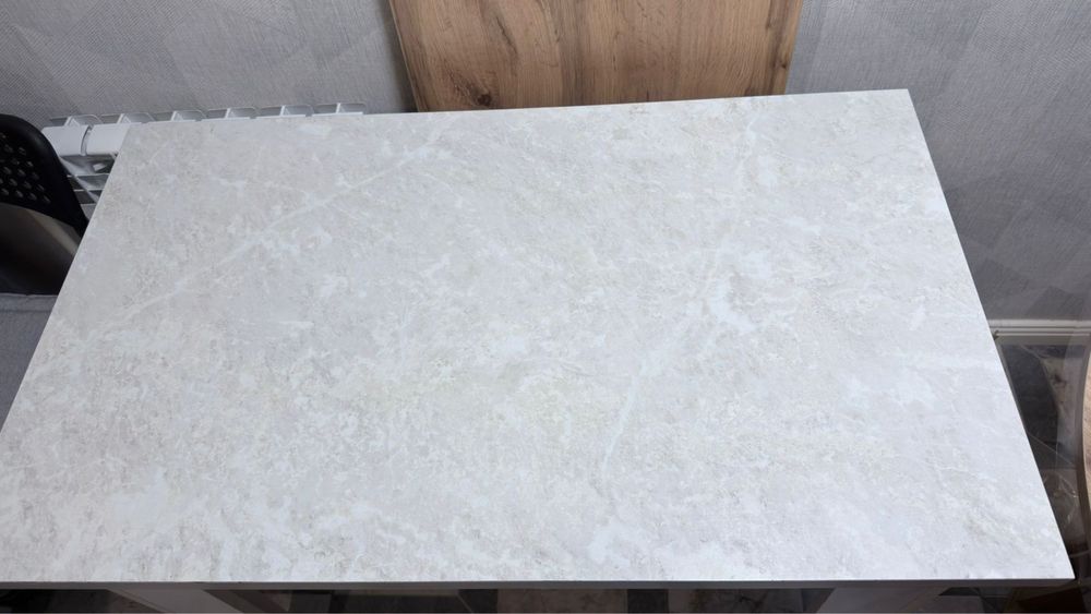 Продам стол для кухни