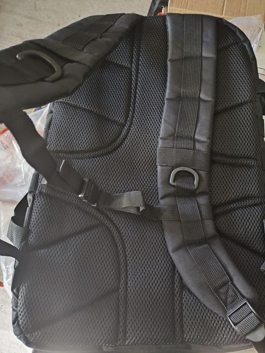 RUCSAC  50x30x20cm aprox 30l