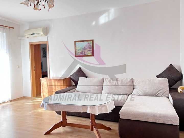 Дава се под наем Двустаен апартамент в Варна, Лятно кино Тракия - 460 кв.м за 460 € - Снимка #2