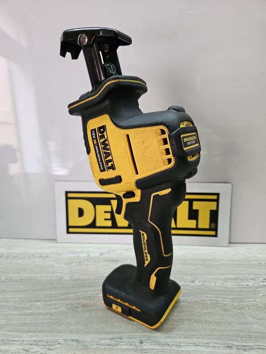 Dewalt Саблен Трион DCS369 18V.