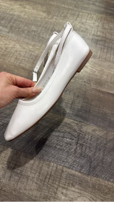 Продам балетки р 38