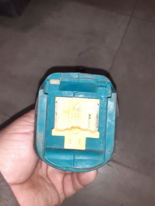 Bormasina filetanta impact tangential Makita DTD 152