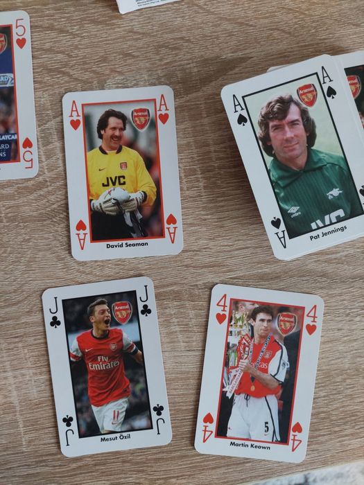 Карти Ливърпул, Арсенал и Игра на Тронове (безплатна доставка)