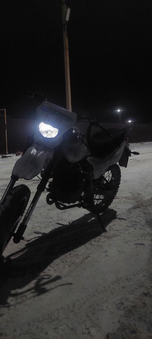 Продам мотоцикл эндуро