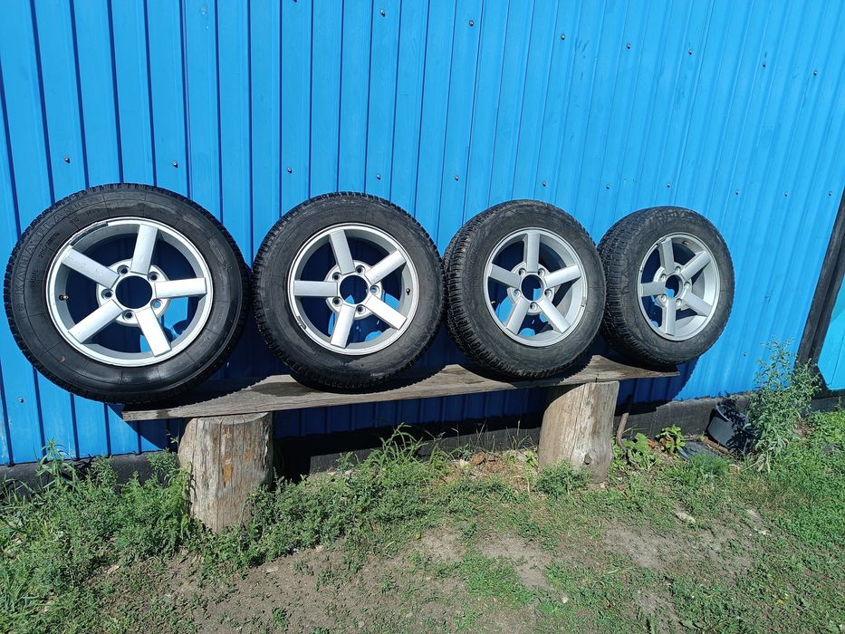Продам диски нива r16