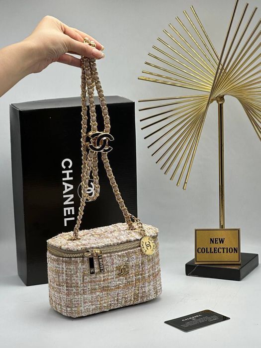 Чанта Chanel Box bag