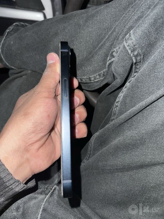 Iphone 13 holati ideal karobka dakument bor yomkist 91% emeka utmagan