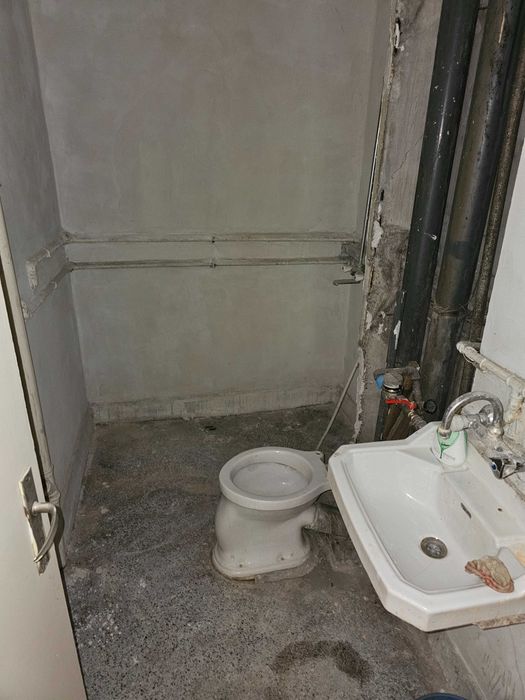 Продава се Двустаен апартамент в Разград, Орел - 75 кв.м за 782 €/кв.м - Снимка #2