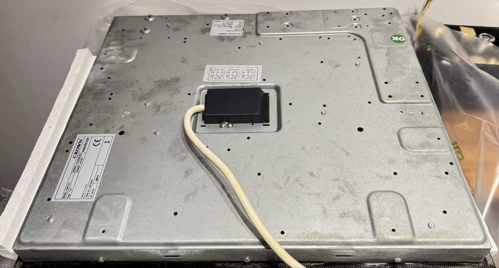 Керамичен плот за вграждане Crown VCM 10