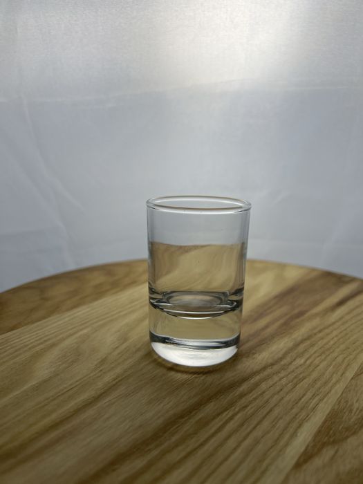 Продам посуду рюмки доски для пиццы и стейков