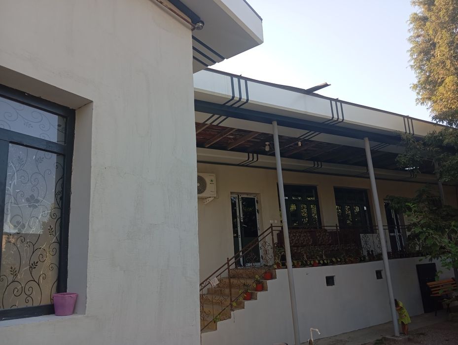 Учаска Нуравшон сентрда  сотилади