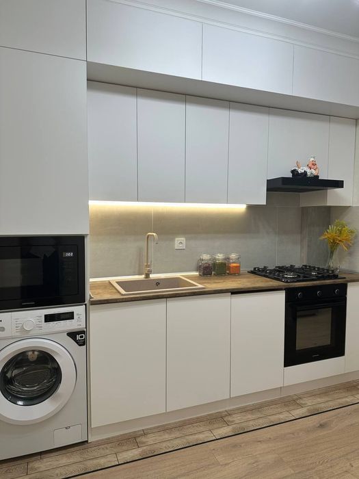 4/8/9 Дархан, новый евро, мебель, техника