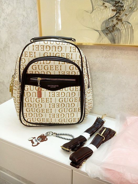 Ryukzak jenskiy ochen kachestveniy