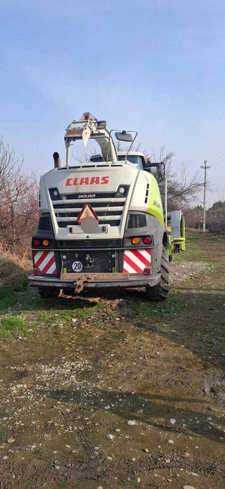 Продаётся комбайн Claas Jaguar 850