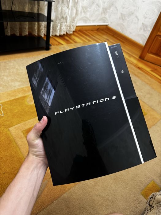 PS 3 была в одних руках