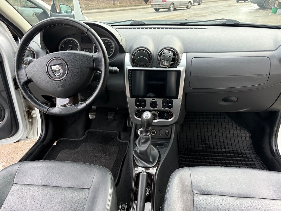 DACIA Duster 2011 — imagine 4