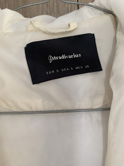 Stradivarius Есенно бяло шушлеково яке Размер S