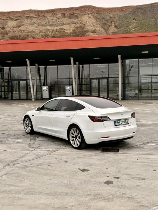 Tesla Model 3 Long Range 2020 tva deductibil