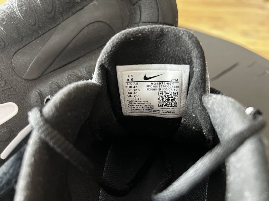 Vand adidasi Nike 270 React 42, noi Dosu Bricii • OLX.ro