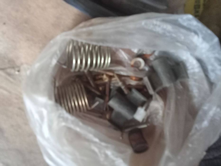 Продаю карбюратор ваз