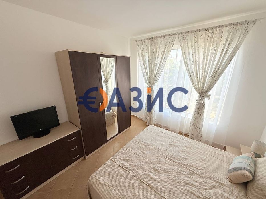 Продава се Тристаен апартамент в к.к. Слънчев бряг - 84 кв.м за 583 €/кв.м - Снимка #12