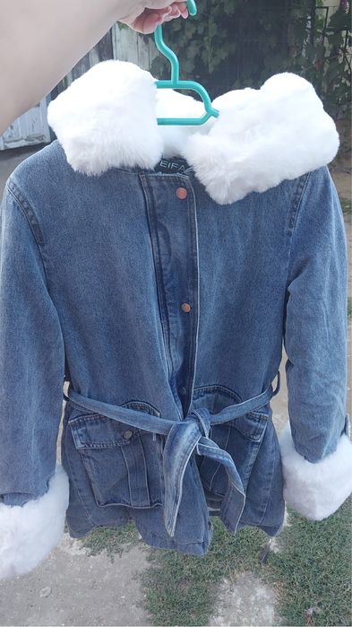 geaca cu blaniță femei