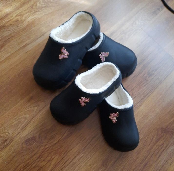 Crocsi dama cu blana