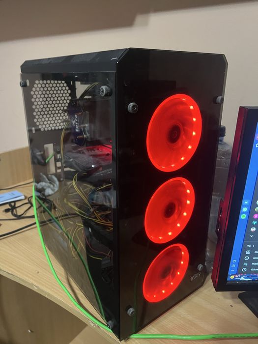 Pc de gaming in stare buna