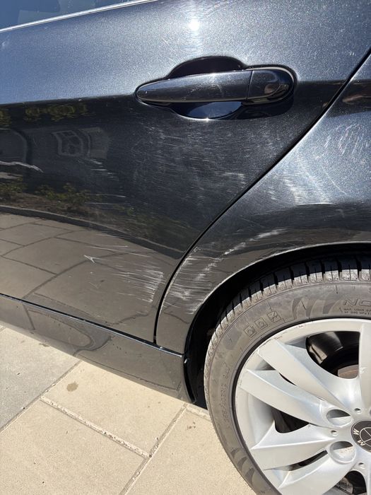 Продавам BMW 330xd e91