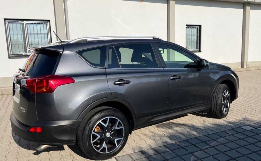 Toyota RAV4 automata 2,2 diesel
