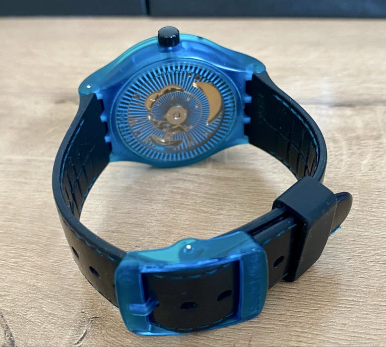 Часы Swatch Sistem 51