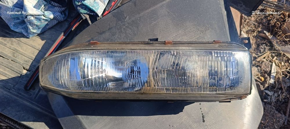 Продам фару правую  на Mitsubishi Galant 7 поколения