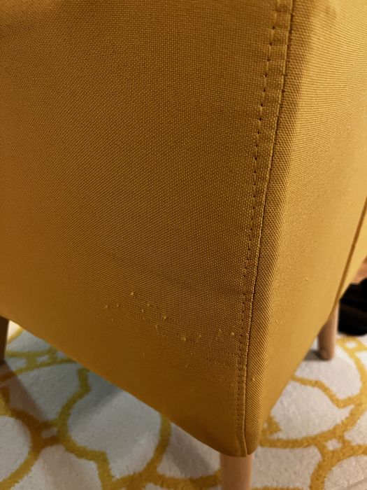 Fotoliu galben aproape nou