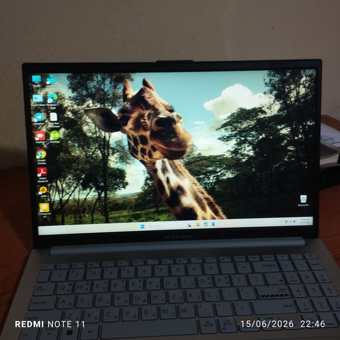 Asus vivobook uncha ishlatilmagan disayn yangiday