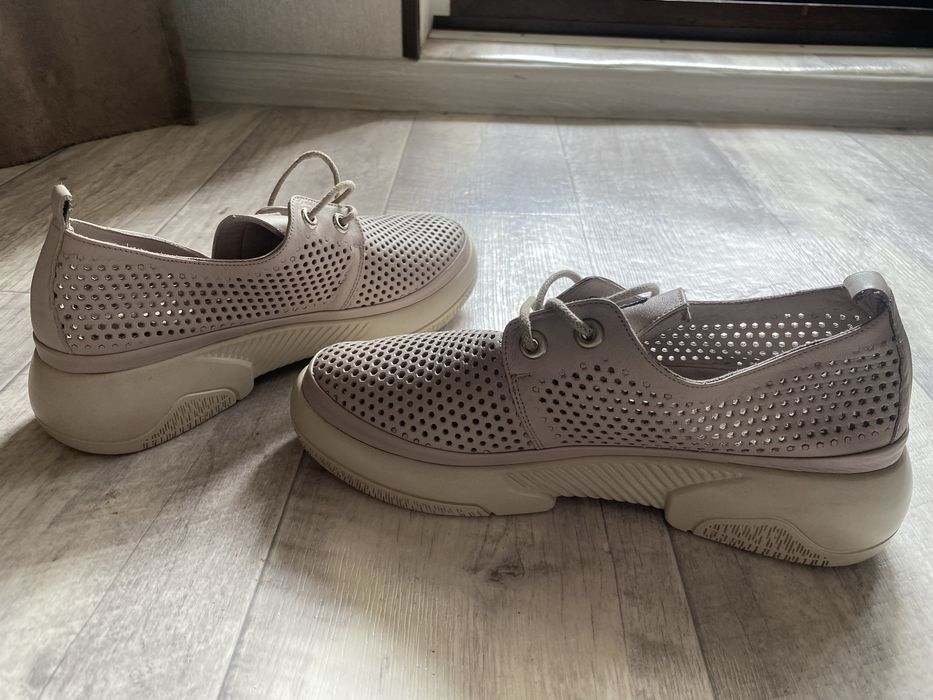 Обувь летняя новая